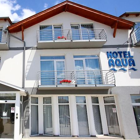 Hotel Aqua Komárom Esterno foto